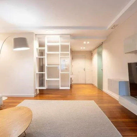 Martin Deuna Etxea- Piso En Zona Residencial *