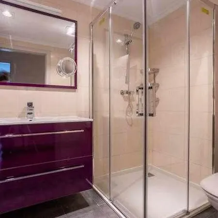 Martin Deuna Etxea- Piso En Zona Residencial *