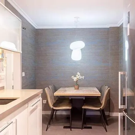 منزل للإقامة Martin Deuna Etxea- Piso En Zona Residencial