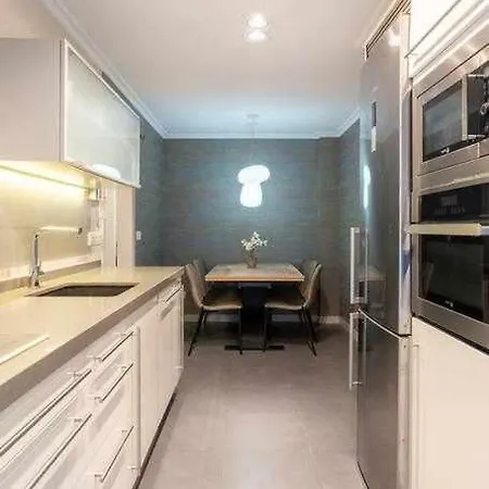 Martin Deuna Etxea- Piso En Zona Residencial *