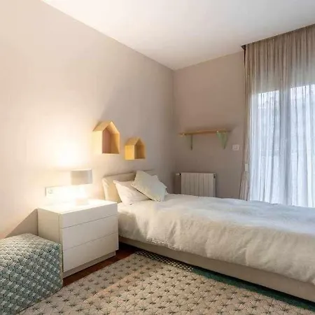 منزل للإقامة Martin Deuna Etxea- Piso En Zona Residencial