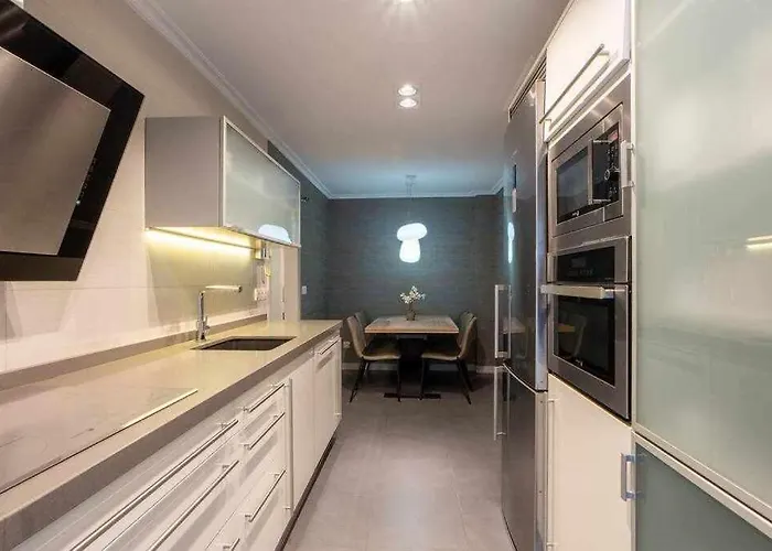 Martin Deuna Etxea- Piso En Zona Residencial * Bermeo