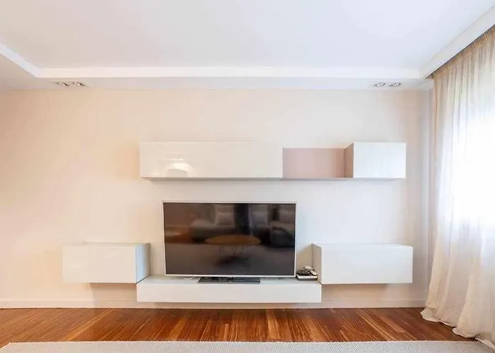 Martin Deuna Etxea- Piso En Zona Residencial Kwatera prywatna Bermeo