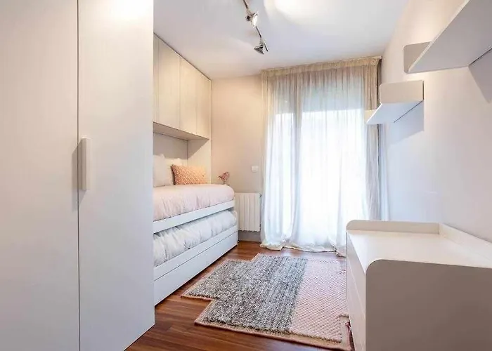 Martin Deuna Etxea- Piso En Zona Residencial Kwatera prywatna