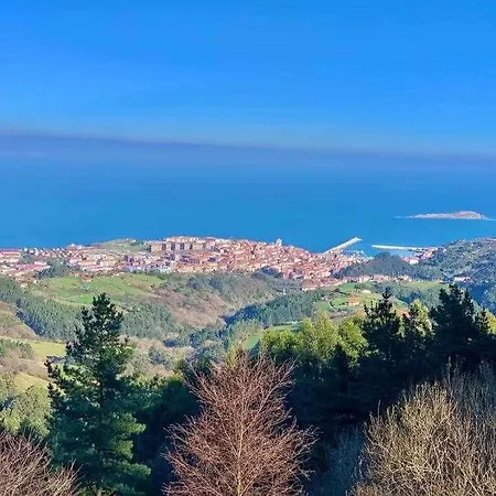 Martin Deuna Etxea- Piso En Zona Residencial * Bermeo